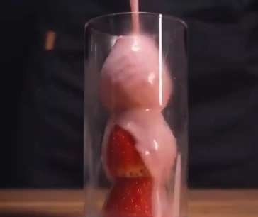 Easy & Beautiful Milk and Fruit Dessert (Viral Recipe!) 18 Capture decran 2025 11 19 221004